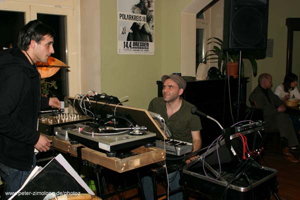 20 - central boom and space - vorstadt - vernissage - 30.03.2007